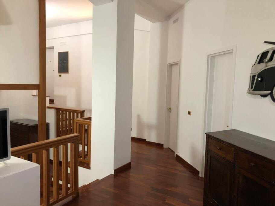 Bari For You - Guest House A 300Mt. Dal Mare Extérieur photo